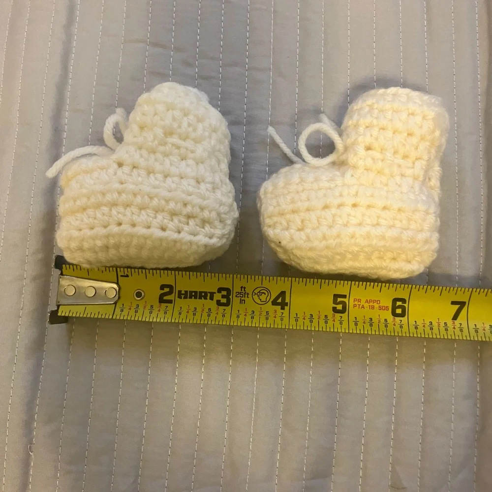 NWOT - Handmade Baby Booties Ivory w/Ivory Ribbon Ties - Size 0-2 Months